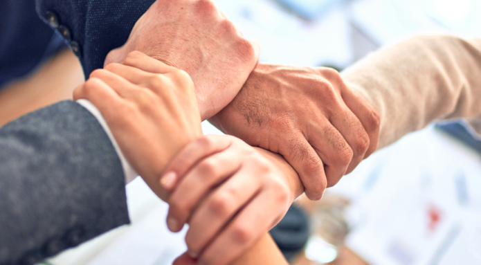 7 hábitos para fomentar confianza y un trabajo en equipo saludable