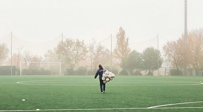 El papel del entrenador como líder emocional en la preparación mental y el rendimiento deportivo