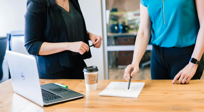 Autoconocimiento para líderes: 6 preguntas poderosas para mejorar tu desempeño y el de tu equipo